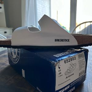 Arizona style Birkenstocks. Brand new woman’s size 13